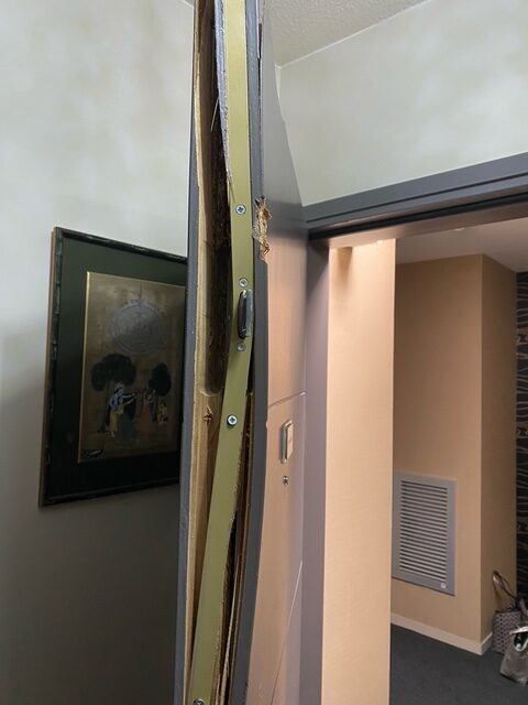 Réparation de porte après cambriolage Lyon - Dépannage urgence Arti.Ser